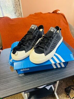 ADIDAS Originals Nizza RF Core Black Sneakers Retro